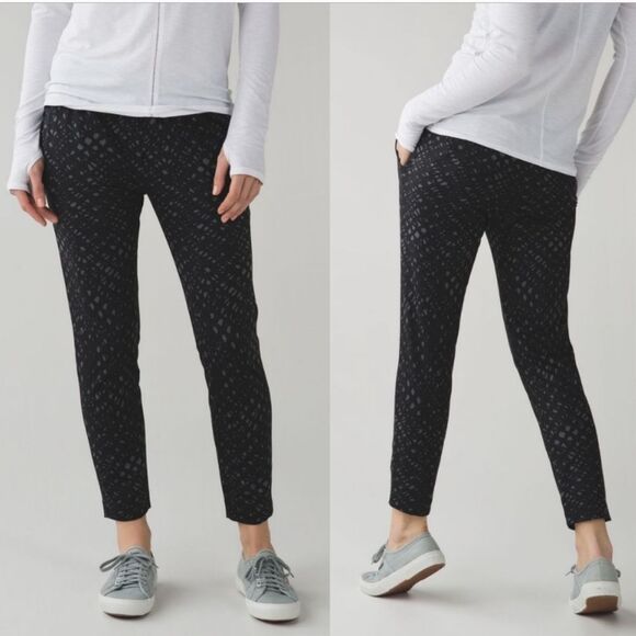 Lululemon Jet Set Pant Lace Play Dark Slate 8 - Picture 1 of 13